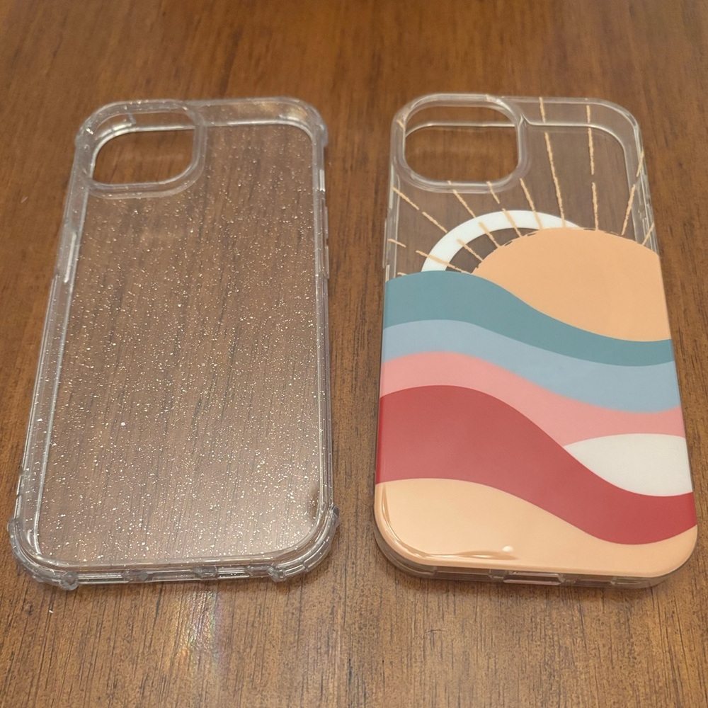 Casely iPhone 15 6.1” MagSafe Here Comes the Sun + Bonus Clear Glitter Case